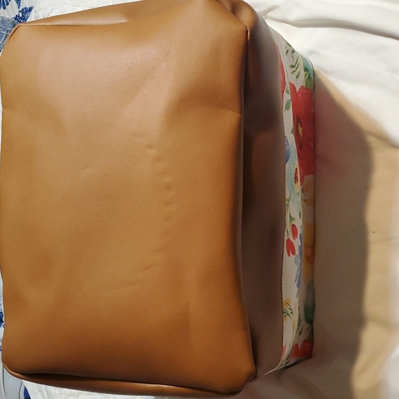 The Pioneer Woman Delaney Basket with Handles - Picture 6 of 7